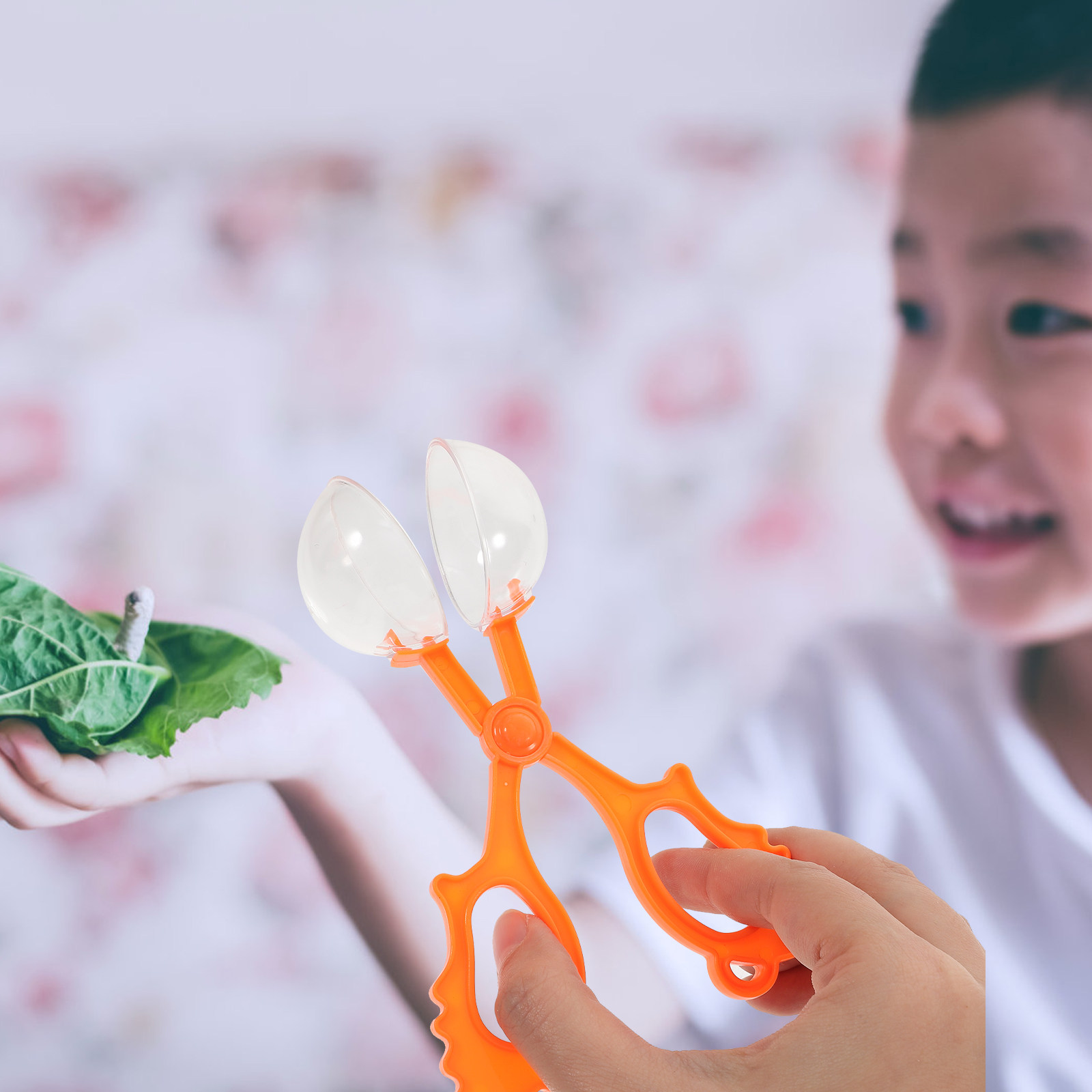 Kids Education Tools - 5個入りアソートカラー昆虫捕獲用ハサミクランプ 子供用アウトドア発見ツール 非収集型教育エコツール